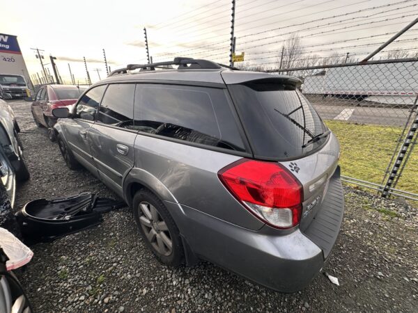 46667: 2008 - Subaru - Outback - Image 2