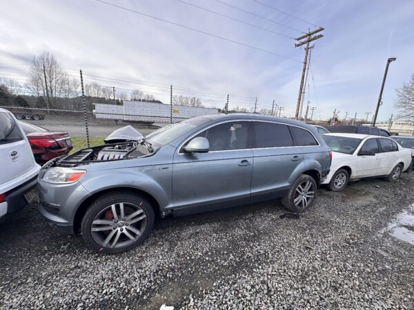 46710: 2007 - Audi - Q7 - Image 2