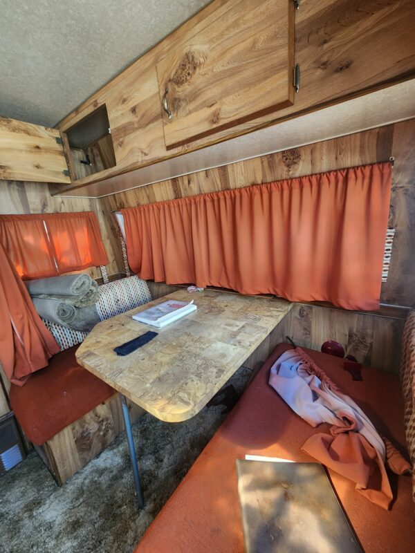 47471: 1976 - Winnebago - 16ft - Image 5