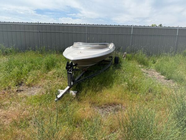 47700: 1973 - Tornado - 12ft Ski Boat