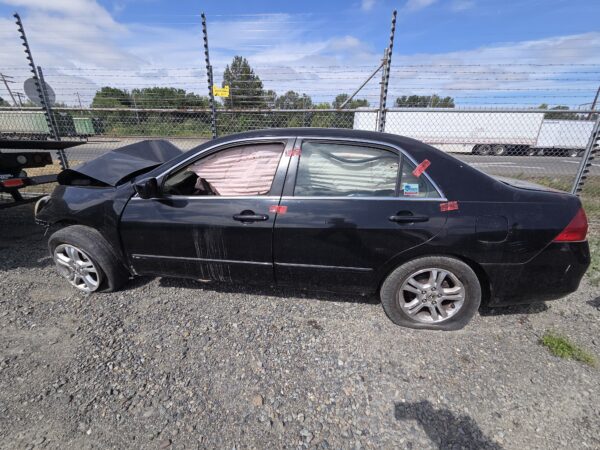 47971: 2006 - Honda - Accord - Image 2