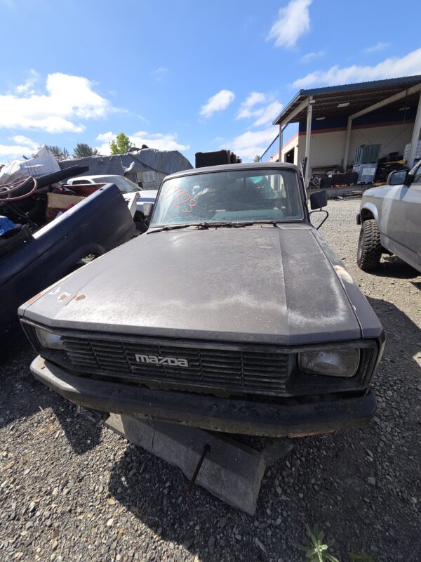 47923: 1984 - Mazda - B-Series