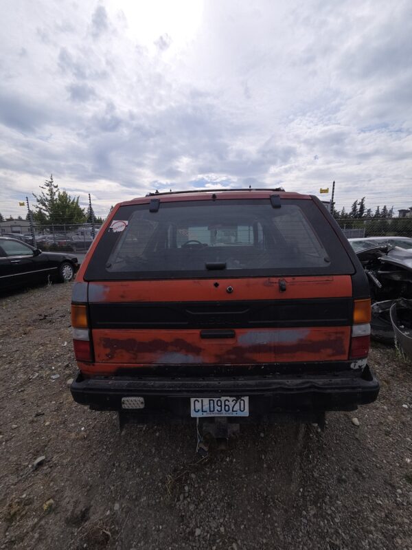 48255: 1988 - Nissan - Pathfinder - Image 4